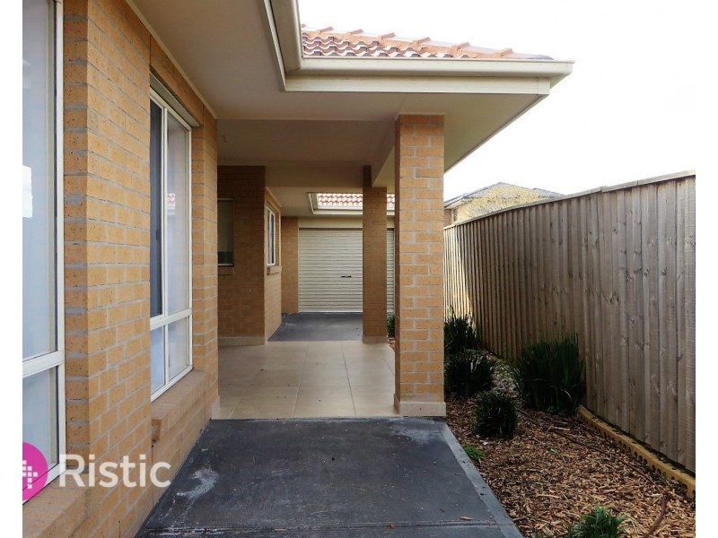 10 Prilep Heights, Lalor VIC 3075