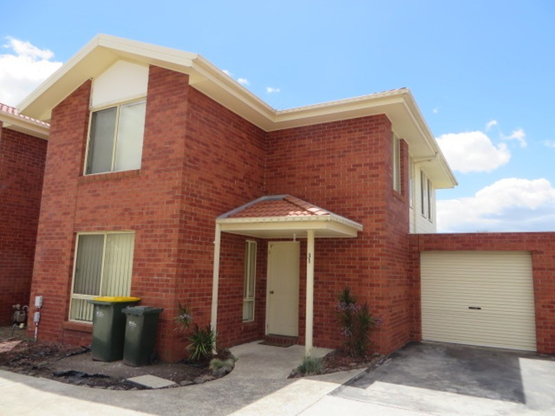 31 Pace Circuit, South Morang VIC 3752
