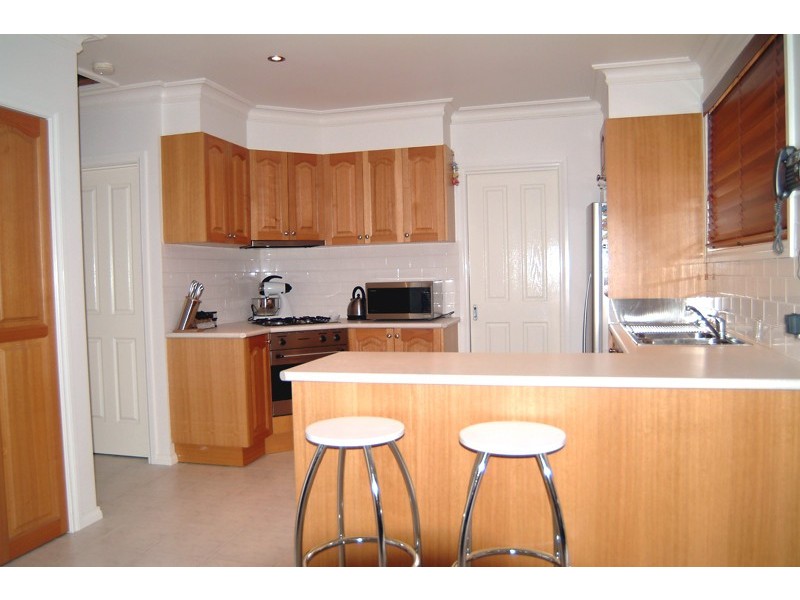 1/90 The Boulevard, Thomastown VIC 3074