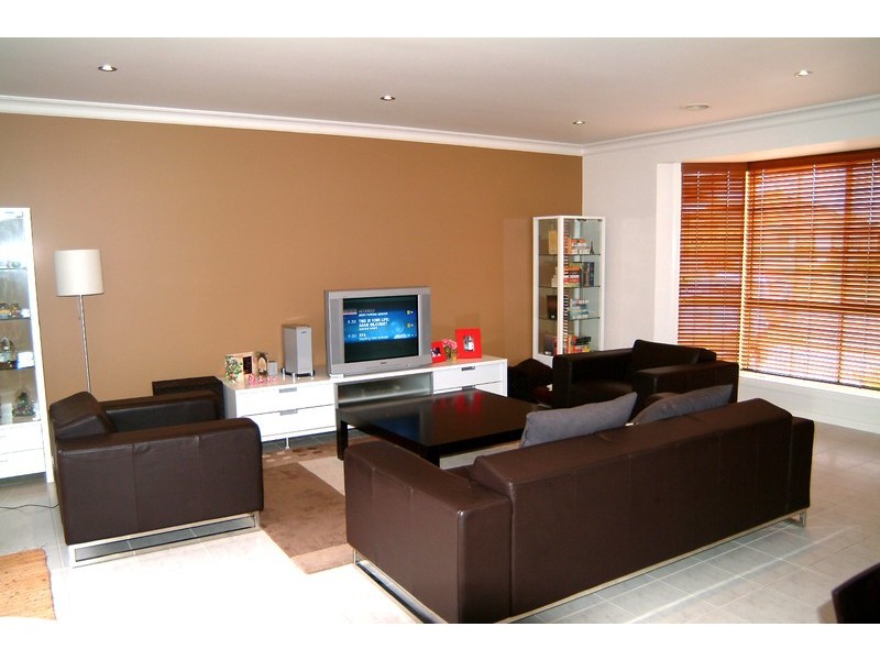 1/90 The Boulevard, Thomastown VIC 3074