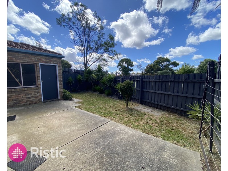 3/2 Romeo Court, Mill Park VIC 3082