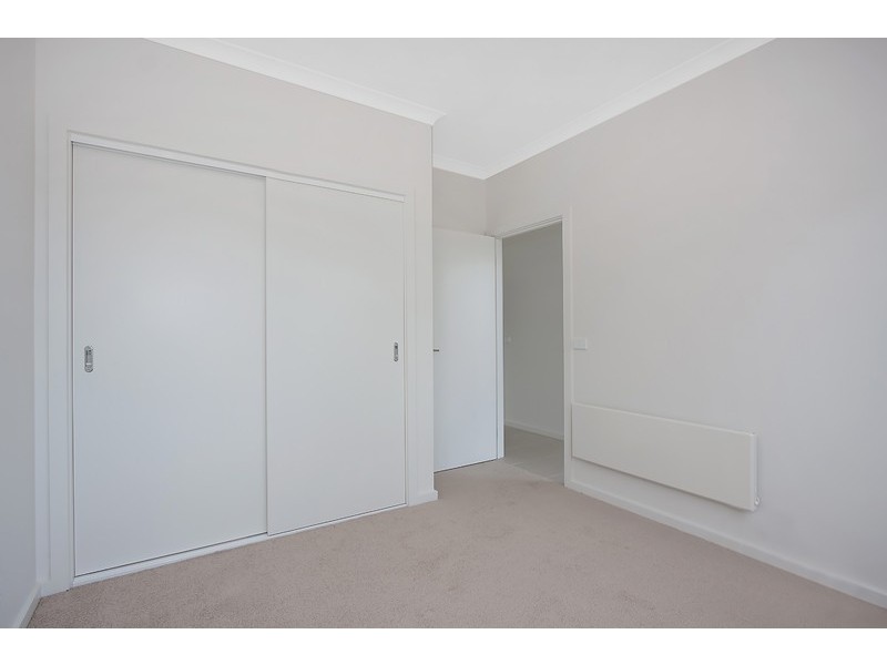 2/5 Edith Street, Epping VIC 3076