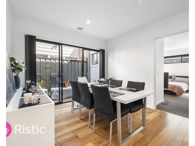 10 Merino Drive, Mernda VIC 3754