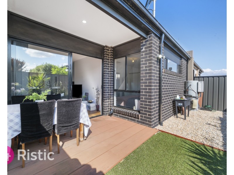 10 Merino Drive, Mernda VIC 3754