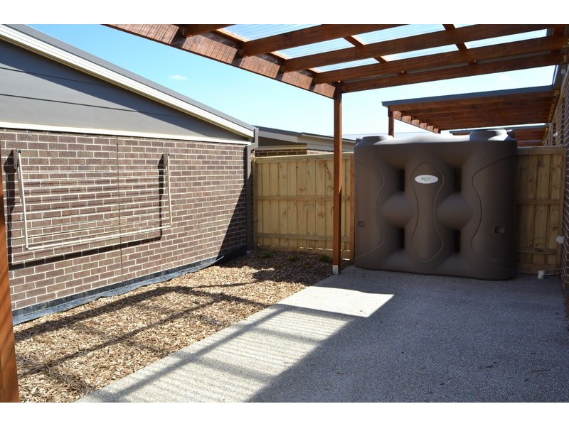 14 Wilhelmina Walk, Epping VIC 3076