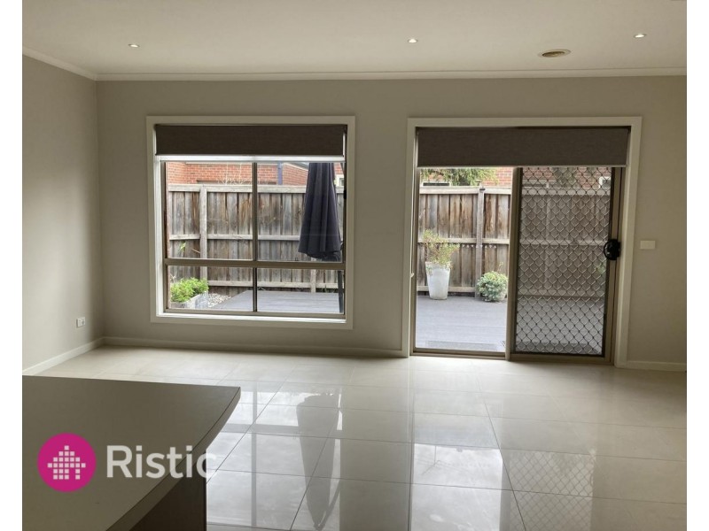 1/45 Rufus Street, Epping VIC 3076