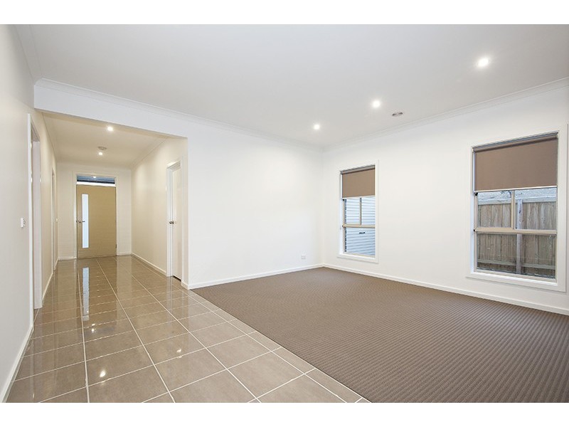 35 Allendale Avenue, Wollert VIC 3750