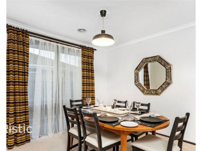 5 Higgs Avenue, Mill Park VIC 3082