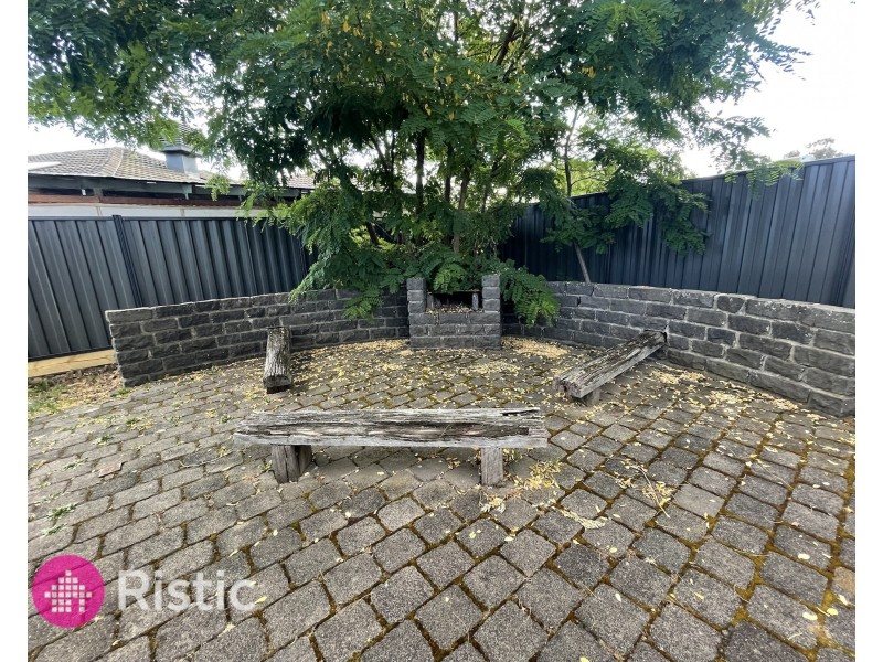 5 Higgs Avenue, Mill Park VIC 3082
