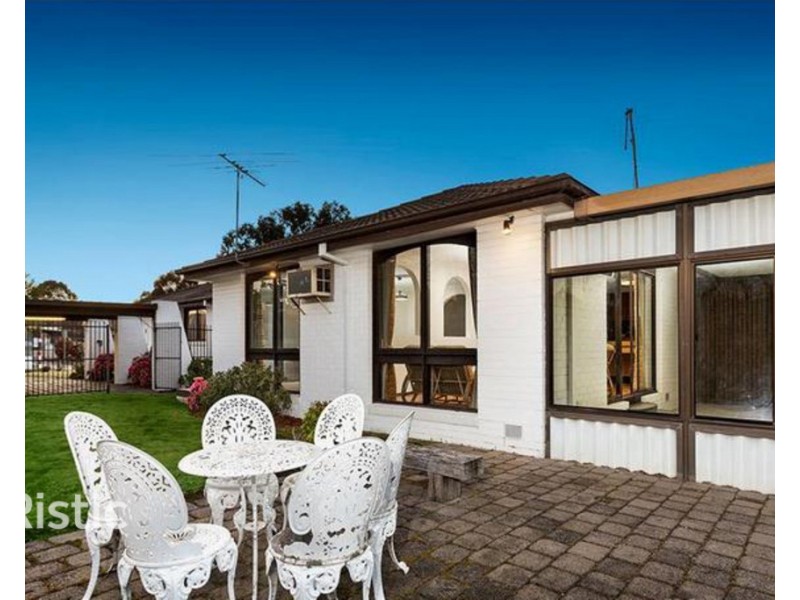 5 Higgs Avenue, Mill Park VIC 3082