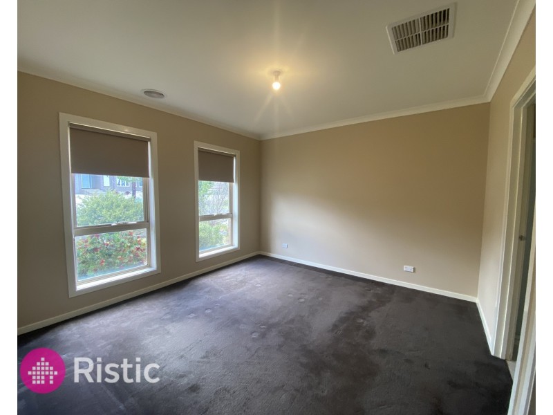 75 Meridian Drive, South Morang VIC 3752