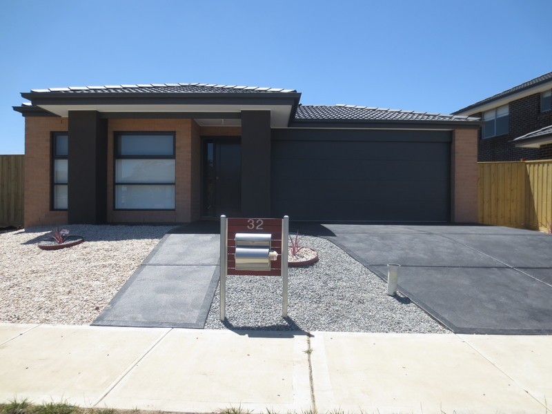 32 Maremma Drive, Mernda VIC 3754
