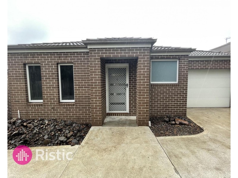 2/5 Tooth Court, Mill Park VIC 3082