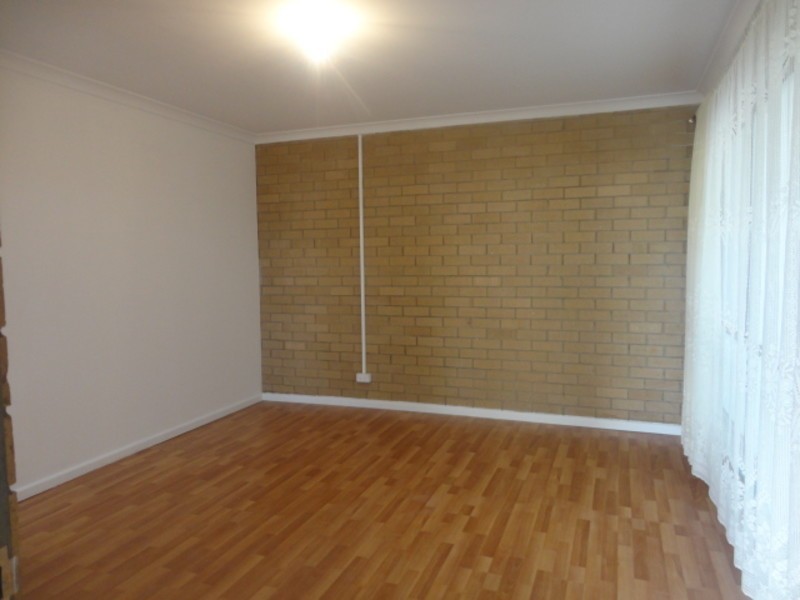 137 Main Street, Thomastown VIC 3074