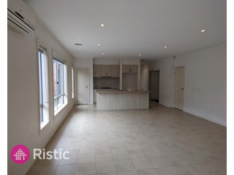 9 Strachan Rise, Mernda VIC 3754