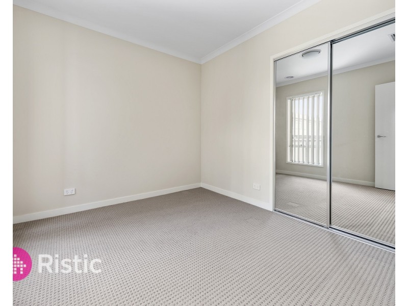 9 Halliday Road, Mernda VIC 3754