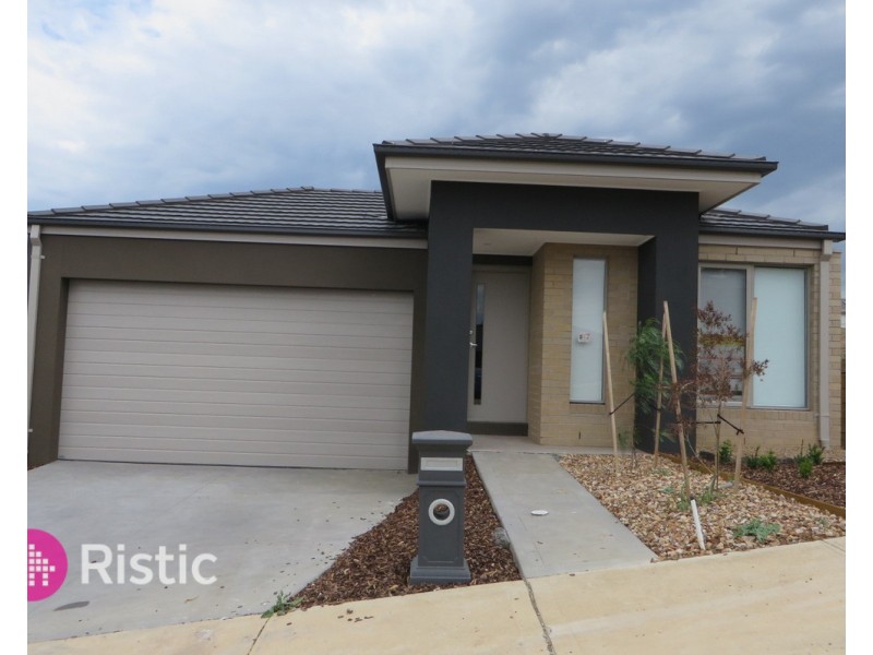 21 Altitude Drive, Doreen VIC 3754