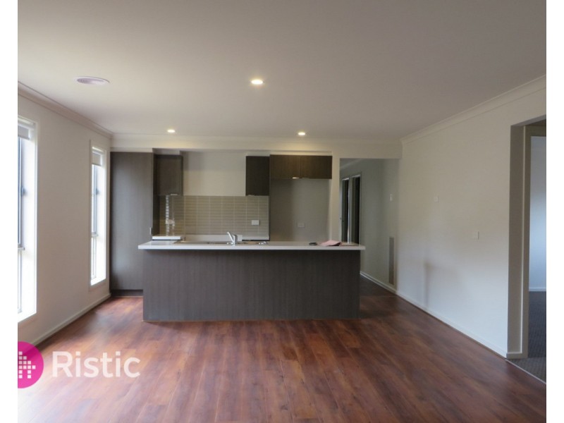 21 Altitude Drive, Doreen VIC 3754