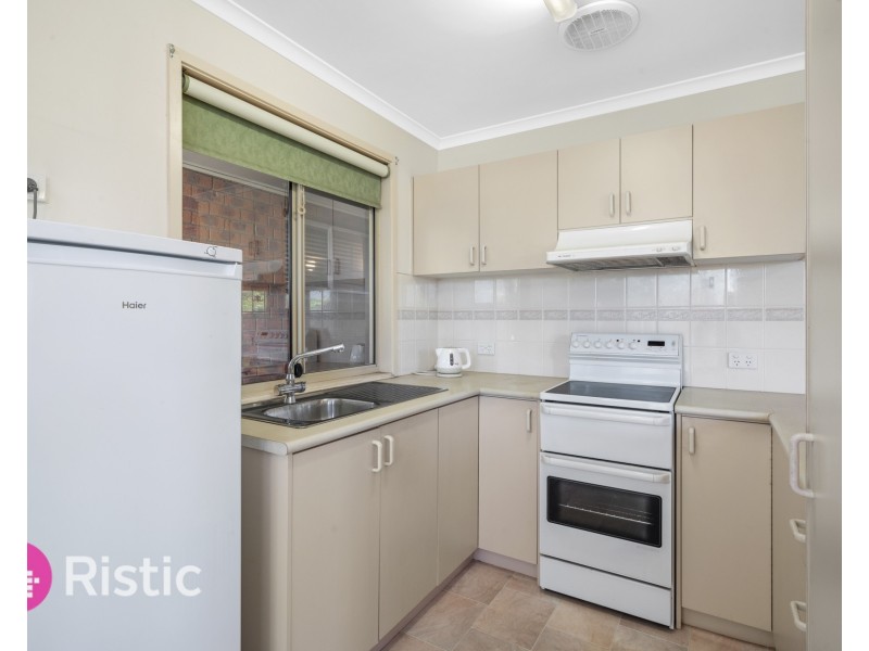5 Finch Street, Thomastown VIC 3074