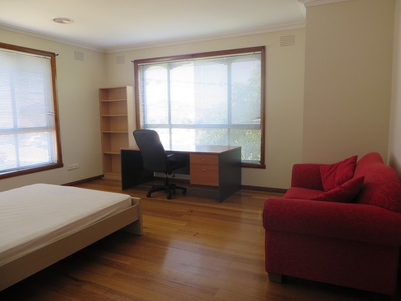 Room 1 96 Dunne Street, Kingsbury VIC 3083