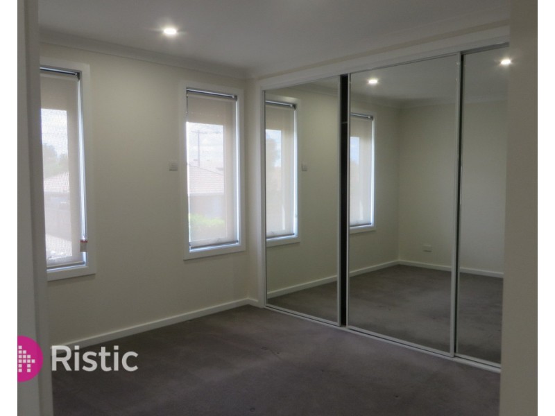 12 Aranda Place, Epping VIC 3076
