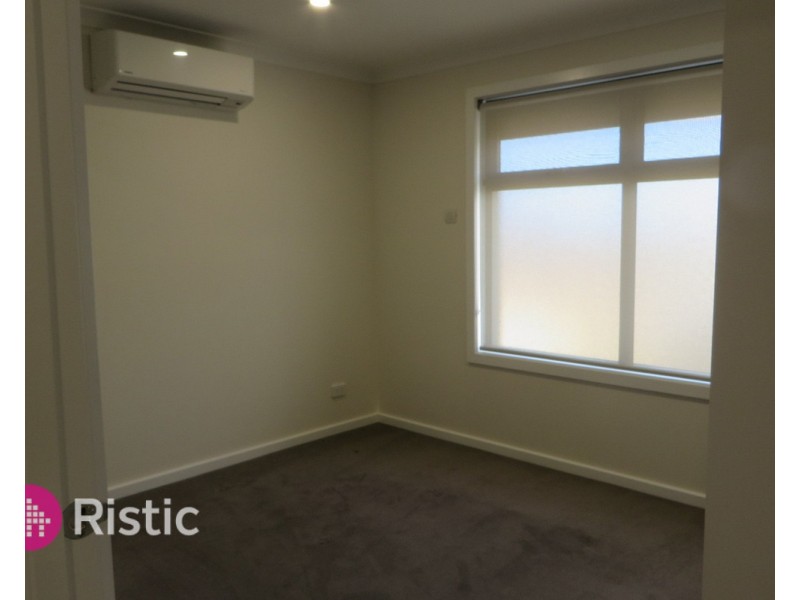 12 Aranda Place, Epping VIC 3076