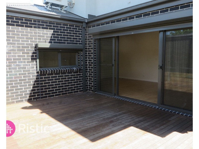 12 Aranda Place, Epping VIC 3076