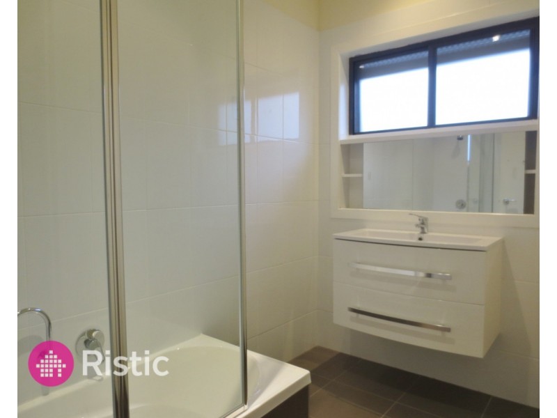 7 Lavender Court, Mill Park VIC 3082