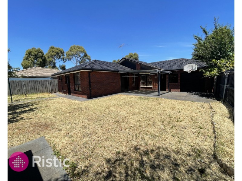30 Mimosa Road, Mill Park VIC 3082