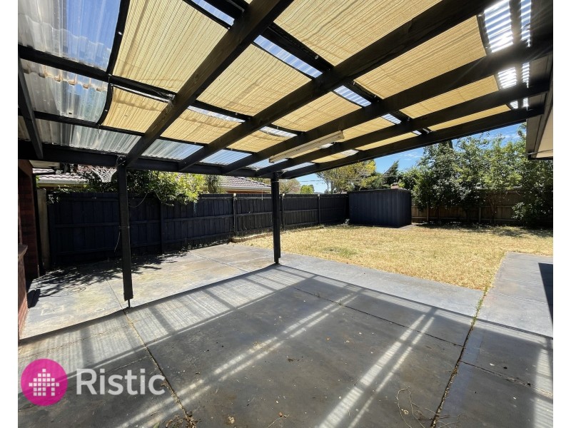 30 Mimosa Road, Mill Park VIC 3082