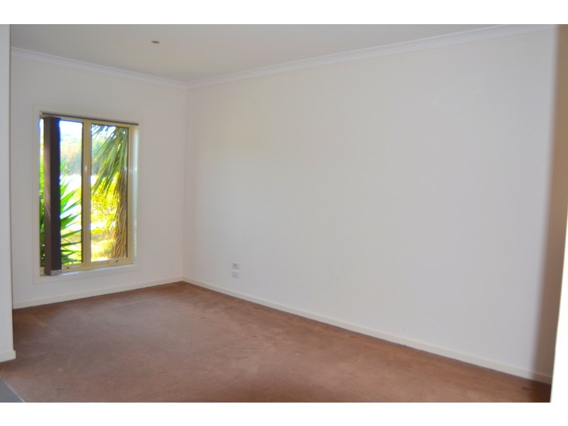 288 The Lakes Boulevard, South Morang VIC 3752