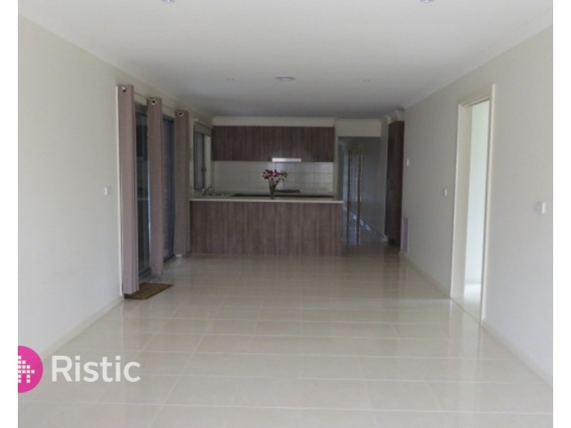 17 Huntington Terrace, Wollert VIC 3750
