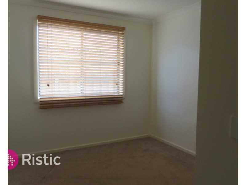 17 Huntington Terrace, Wollert VIC 3750