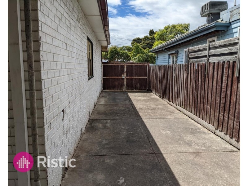 51 Scott Grove, Kingsbury VIC 3083