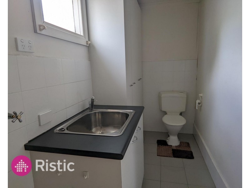 51 Scott Grove, Kingsbury VIC 3083