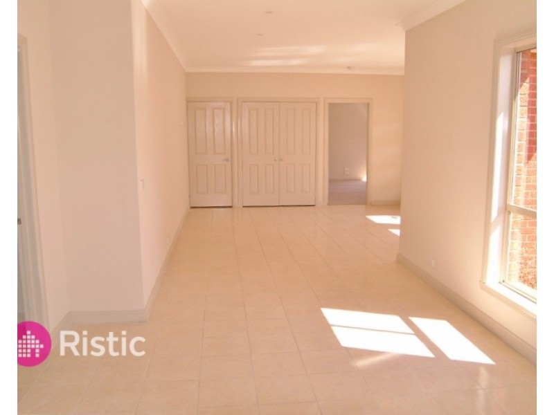 13/45 Ancona Drive, Mill Park VIC 3082