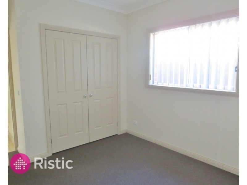 13/45 Ancona Drive, Mill Park VIC 3082