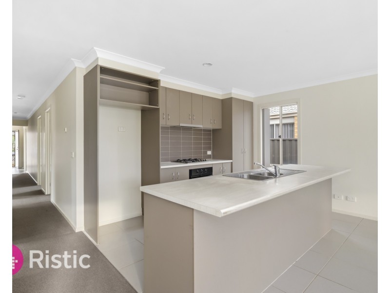 7 Romek Way, Truganina VIC 3029