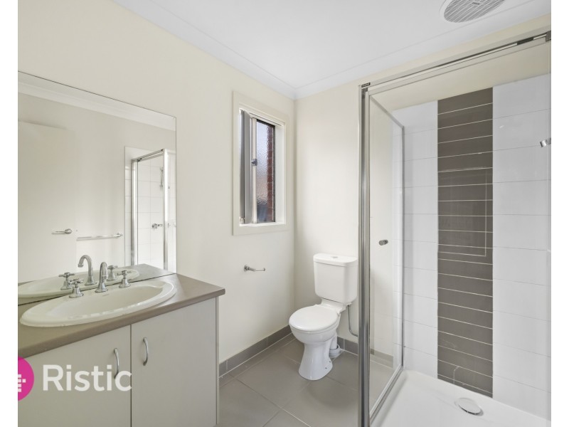 7 Romek Way, Truganina VIC 3029