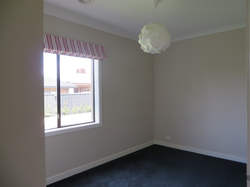 20 Basken Drive, South Morang VIC 3752