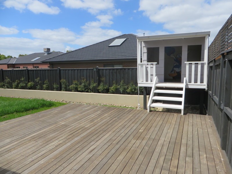 20 Basken Drive, South Morang VIC 3752