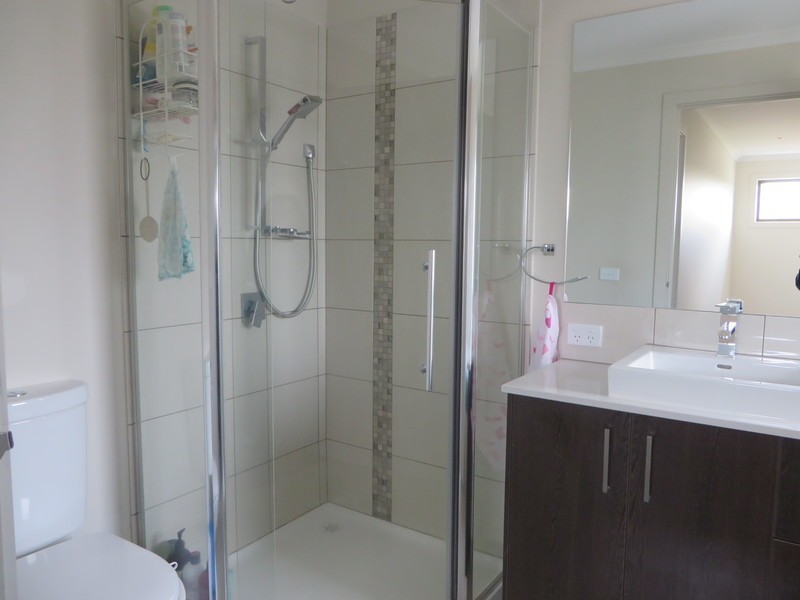 5/2-4 Reynolds Parade, Pascoe Vale South VIC 3044