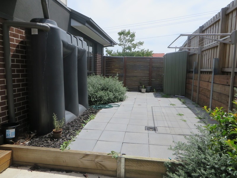 5/2-4 Reynolds Parade, Pascoe Vale South VIC 3044