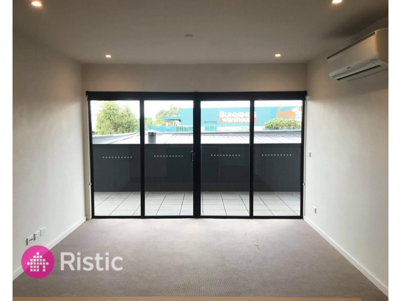 104/30 Oleander Drive, Mill Park VIC 3082