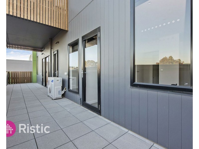 104/30 Oleander Drive, Mill Park VIC 3082