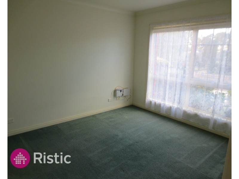 1/22 Tonelli Circuit, Mill Park VIC 3082