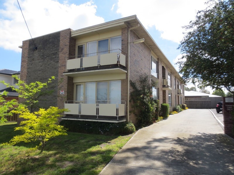 5/6 Wattle Drive, Watsonia VIC 3087