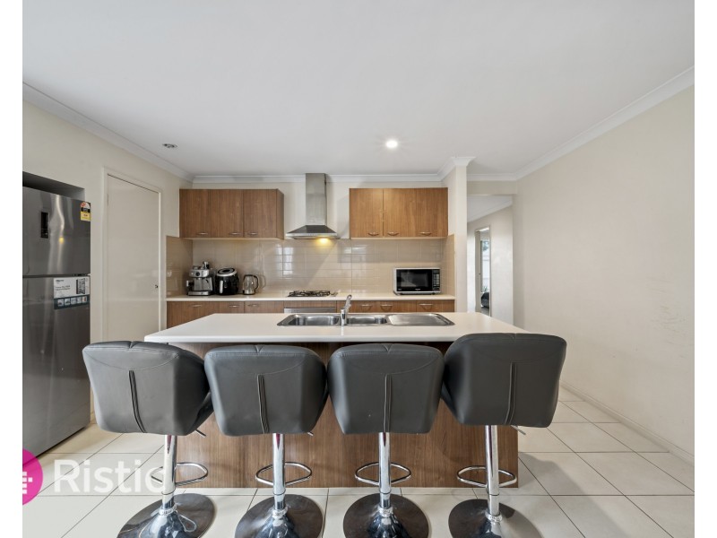 19 Tusmore Road, Point Cook VIC 3030