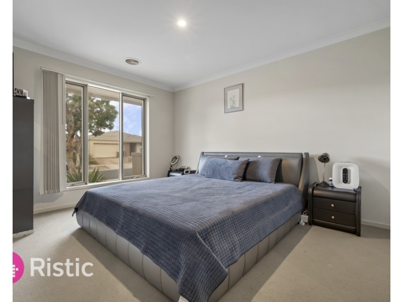 19 Tusmore Road, Point Cook VIC 3030