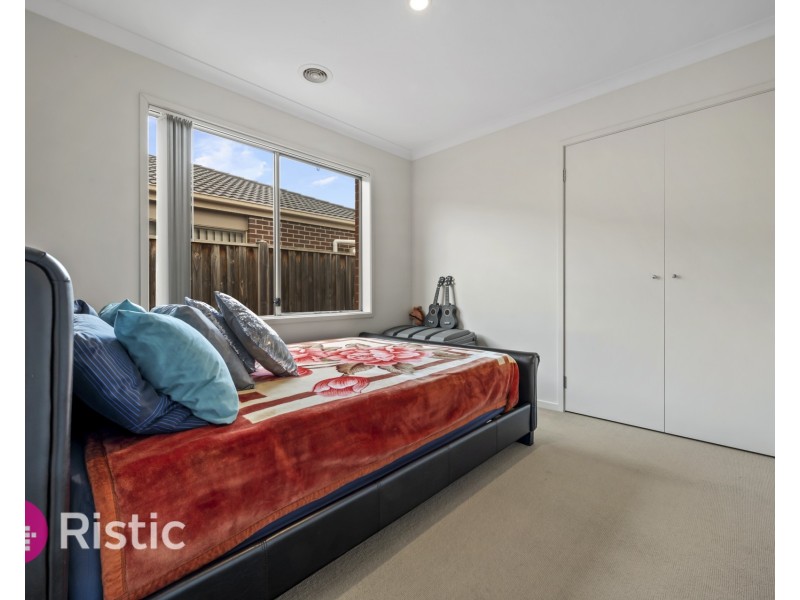 19 Tusmore Road, Point Cook VIC 3030